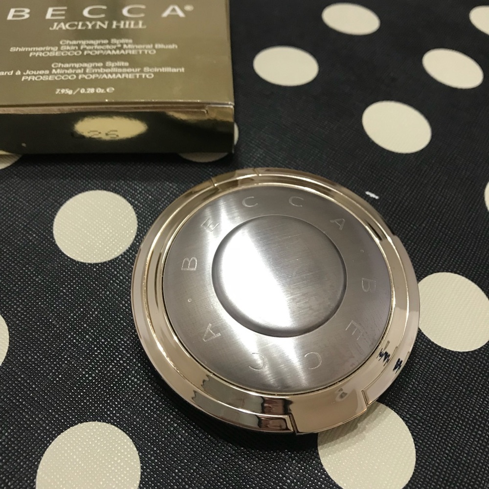 Becca Jaclyn Hill Champagne Splits Prosecco Pop